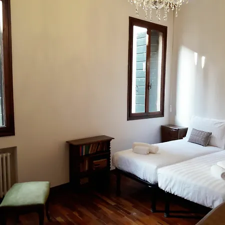Ve.n.i.ce Cera Casa Dolce Апартаменты