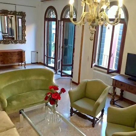 Ve.n.i.ce Cera Casa Dolce Апартаменты